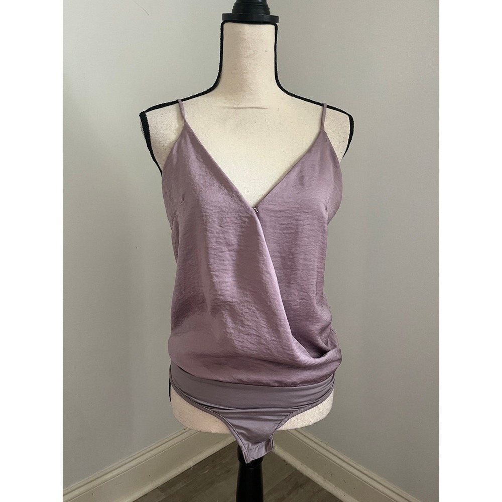 Satin Pink Bodysuit size Small Mauveโ V-Neck Sexy Elegant Tucked In Pastel Chic